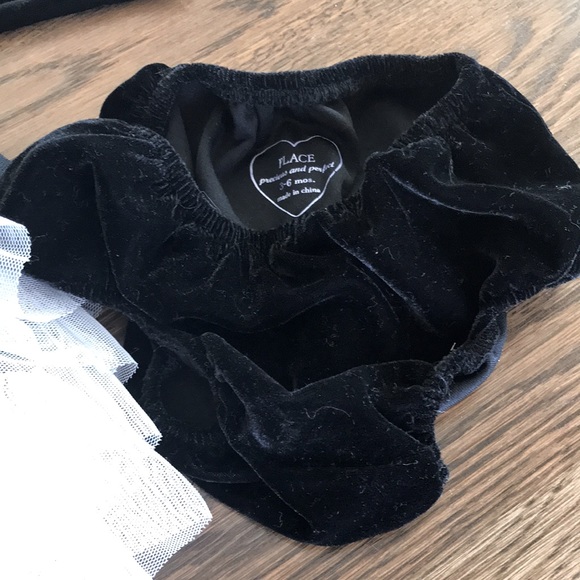 PLACE 3-6 month dress - Picture 2 of 3